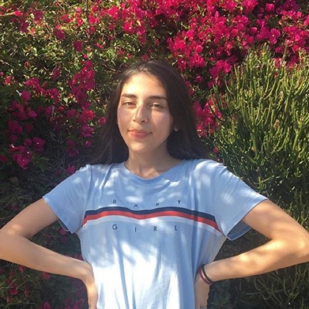 Meet your Posher, Isabella